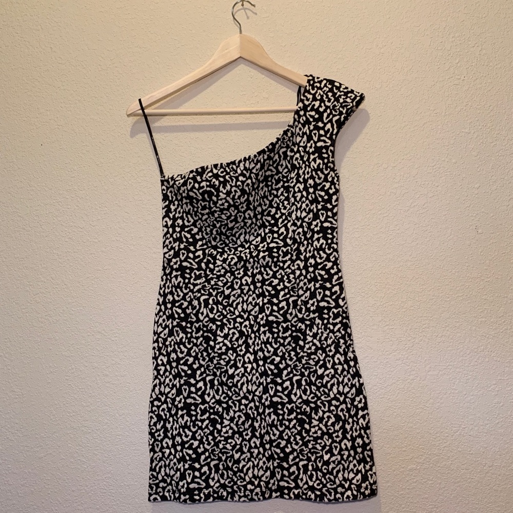 Cheetah Print Off-The-Shoulder Dress